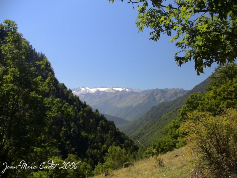 Le Massif de la Maladeta depuis la Vallée de Varrados (Val d'Aran)