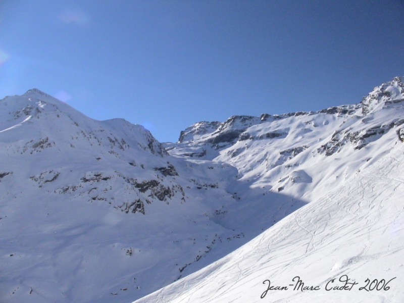 La Hourquette de Chermentas depuis la montée à la Hourquette de Héas (Hautes Pyrénées)
