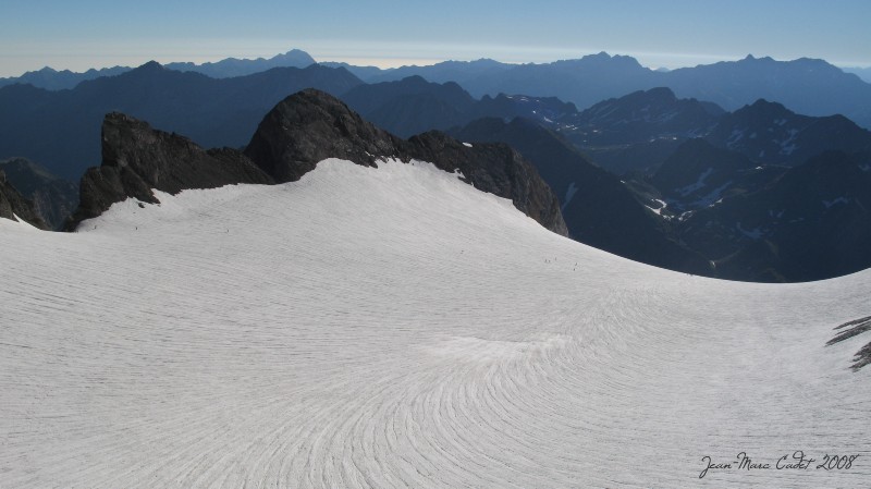 Le Glacier d'Ossoue depuis le Pic Central (Hautes Pyrénées)