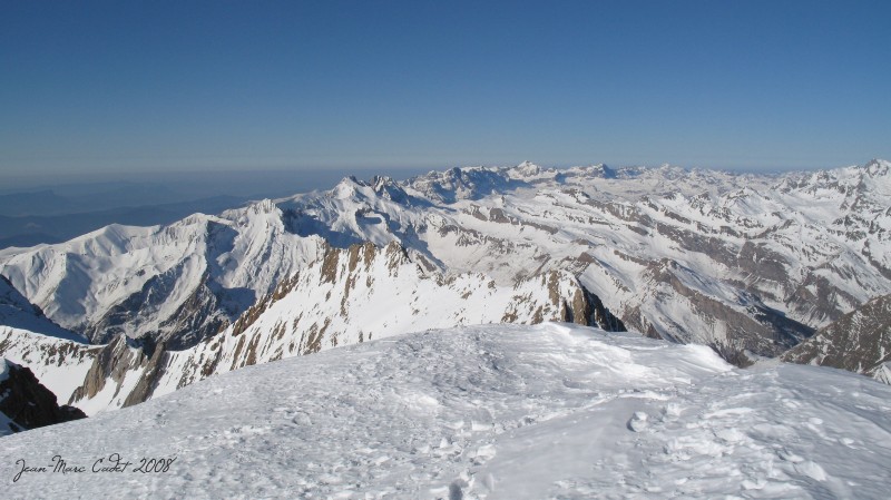 La Crête frontière depuis le Taillon (Hautes Pyrénées)