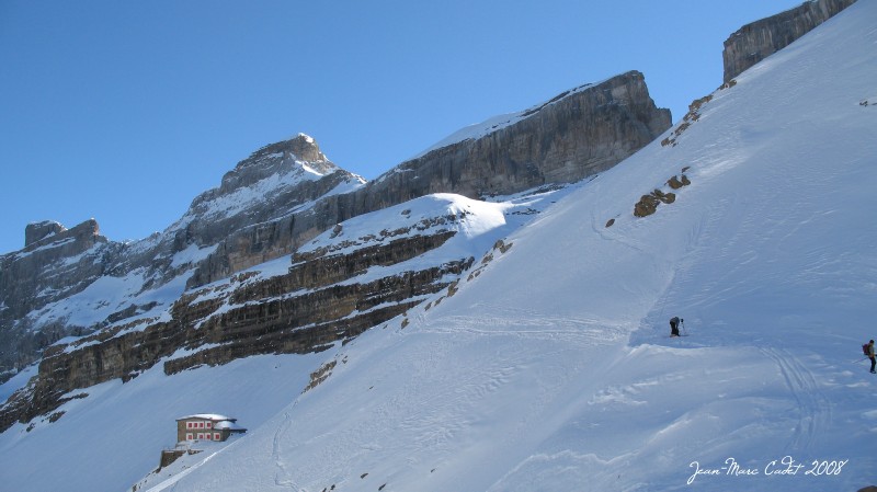 L'impressionnante vue du Refuge des Sarradets (Hautes Pyrénées)